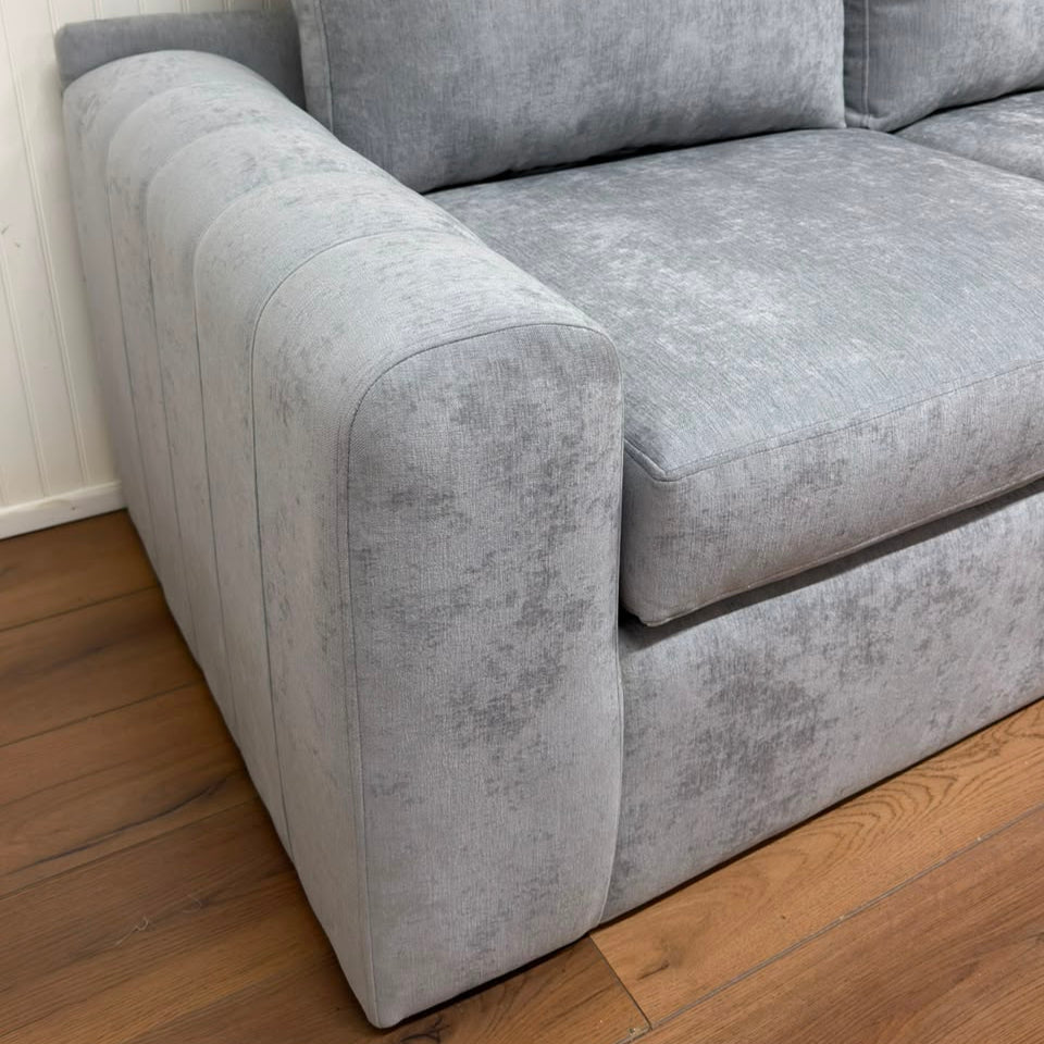 Seccional Cama Kandra en Chenille Tipo Lino